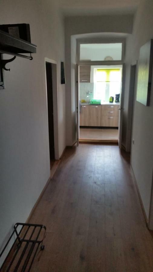 Apartment Palazzo Šare Vrbnik Esterno foto